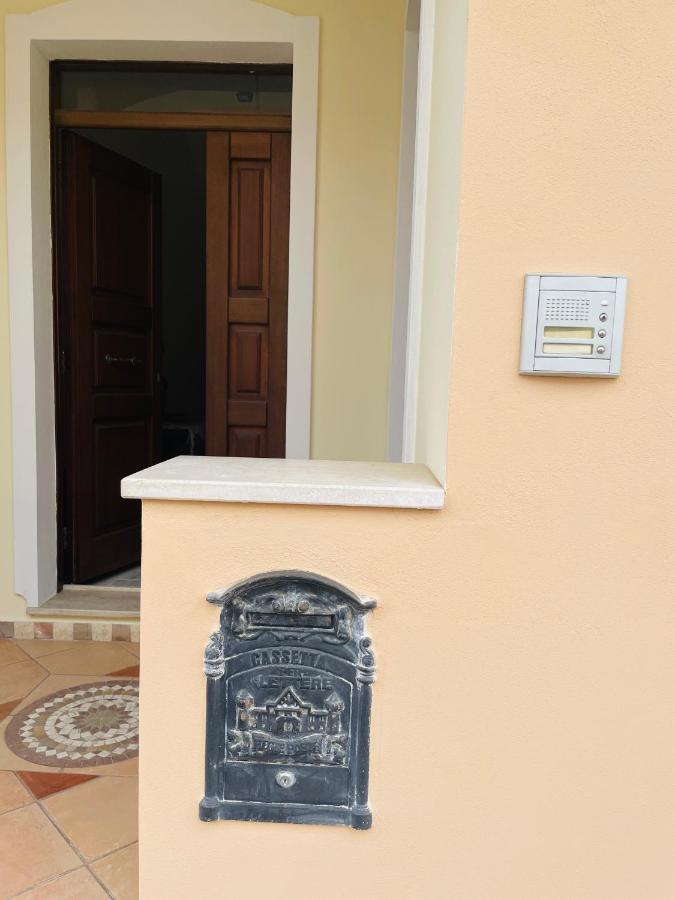 B&B Tre - Rooms & Relax Oristano Kültér fotó
